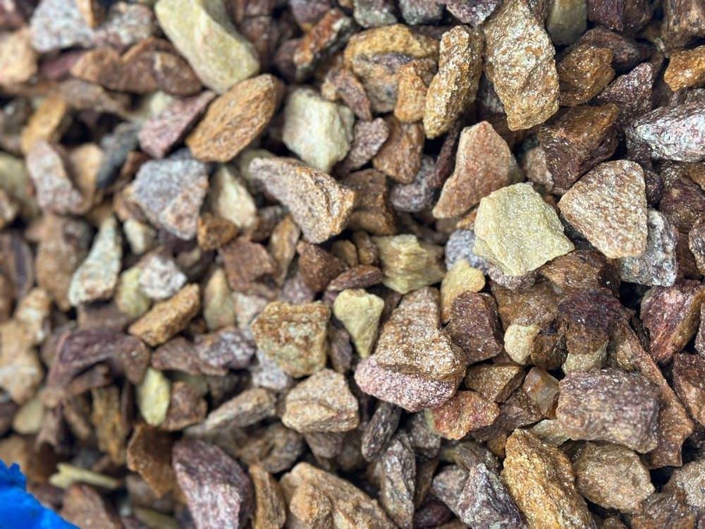 Златолит персиковый декоративная каменная крошка купить в Хотьково