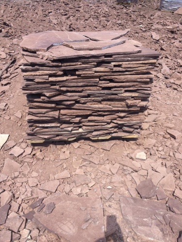 Плитняк лемезит бордовый для цоколя 1,5-2 см купить в Хотьково