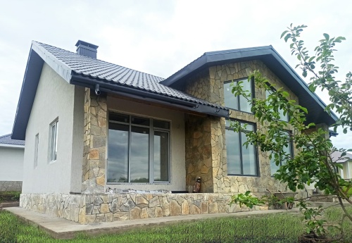 Плитняк златолит Уральский  для фасада купить в Хотьково