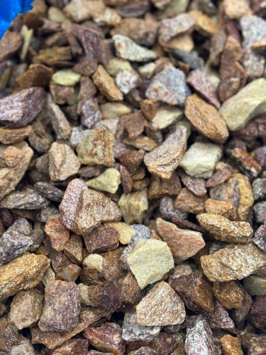 Златолит персиковый декоративная каменная крошка купить в Хотьково