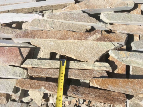 Горбушка златолит золотистый для облицовки купить в Хотьково