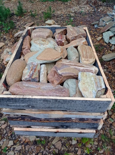 Златолит жёлтый, жёлто-зелёный глыбки и валуны для ланшафтного дизайна купить в Хотьково