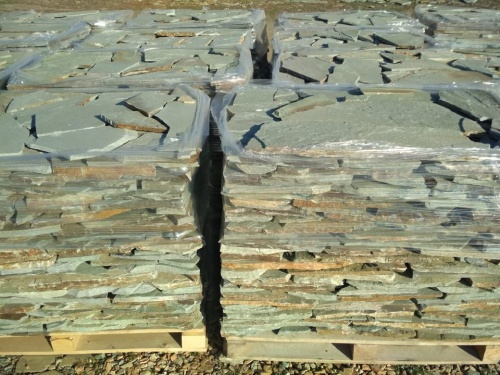 Плитняк златолит зелёный для цоколя, отмостки купить в Хотьково