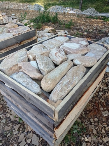 Златолит жёлтый, жёлто-зелёный глыбки и валуны для ланшафтного дизайна купить в Хотьково