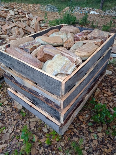 Златолит жёлтый, жёлто-зелёный глыбки и валуны для ланшафтного дизайна купить в Хотьково