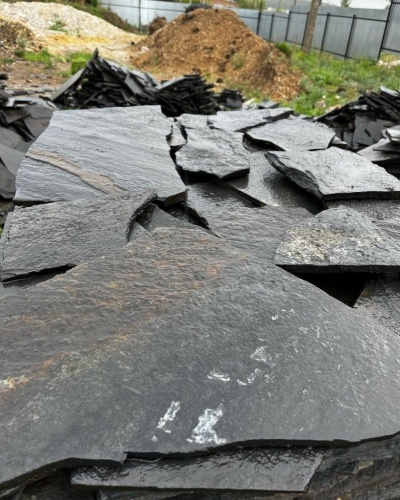 купить чёрный плитняк златолит